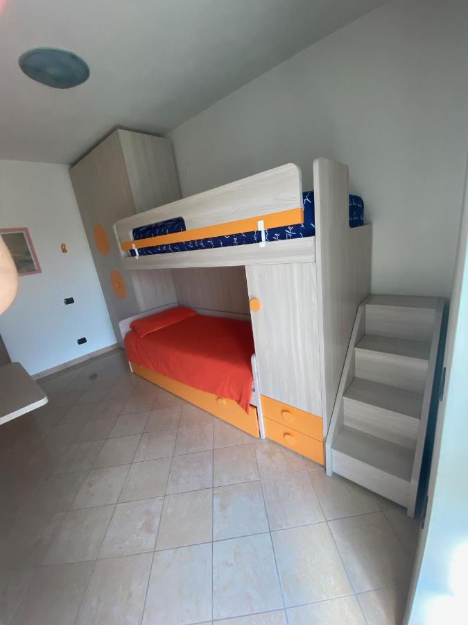 Casa Cuore - Love Pets - Fronte Ospedale Sacro Cuore Negrar Eksteriør billede